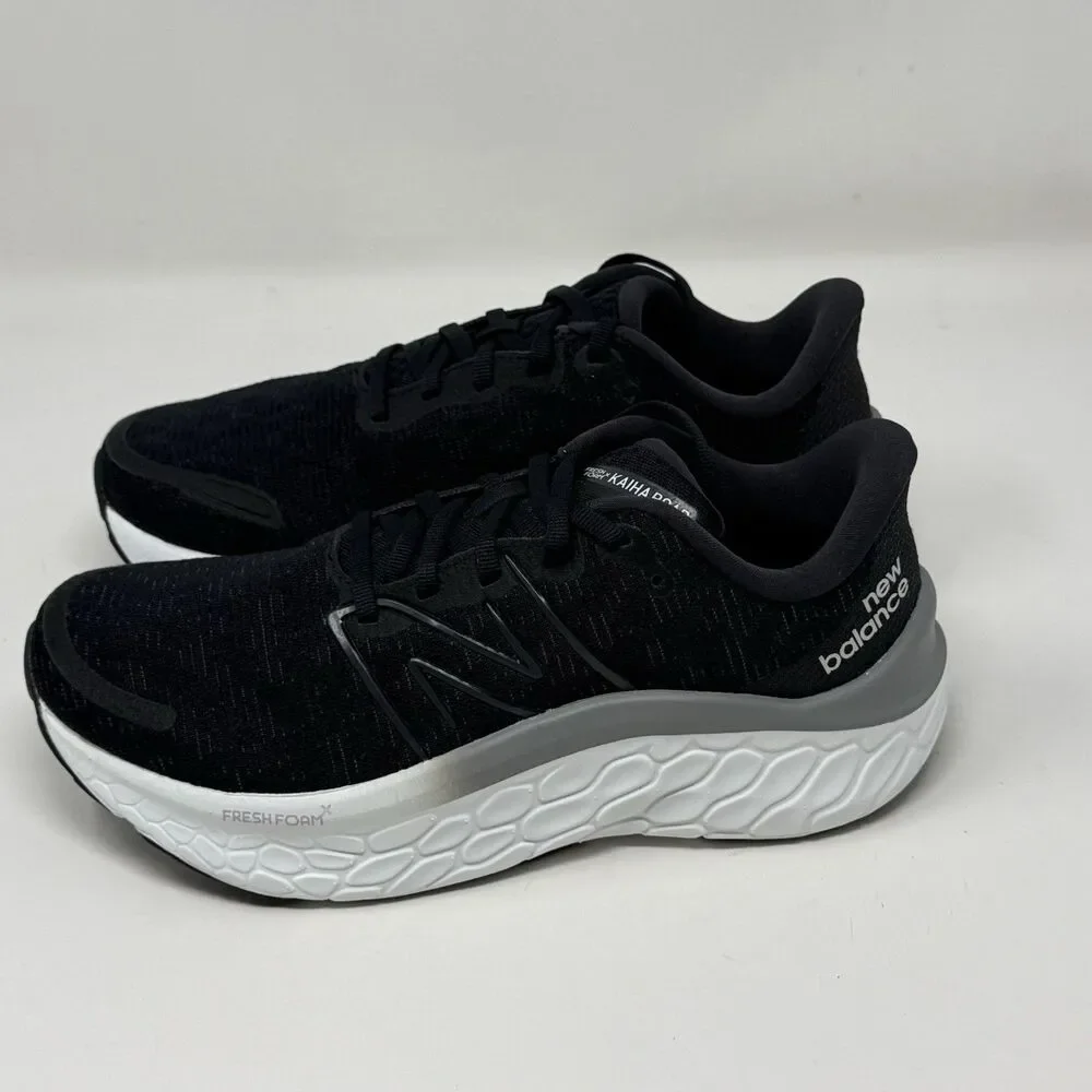New Balance Black and White Women's Running Sneakers